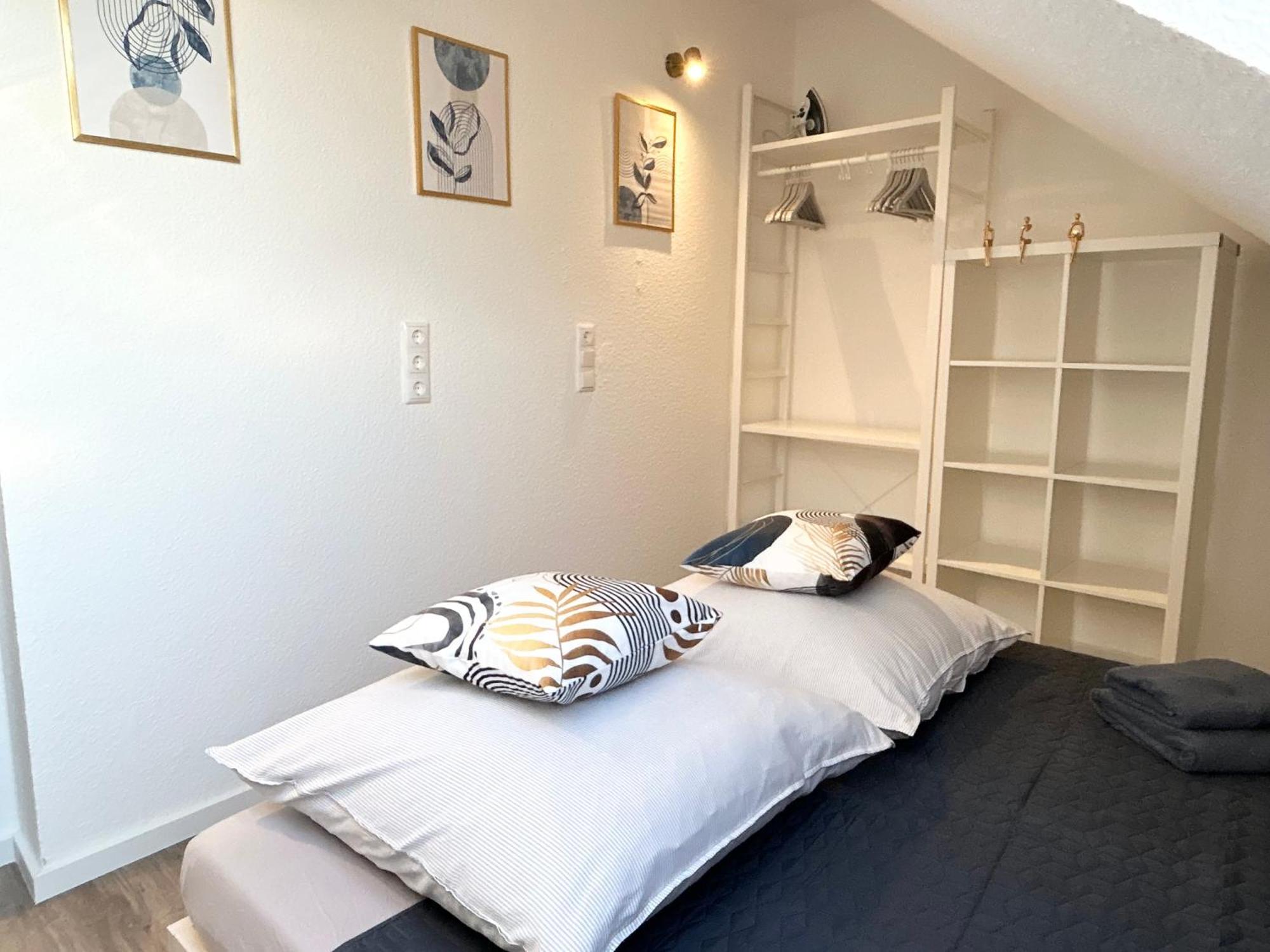 Lgh-Moderne, Ruhige Wohnung, Naehe Zum Flughafen Und Autobahn, 24H-Self-Check-In, Vollausgestattet, Disneyplus, Waschmaschine Langenhagen  Esterno foto