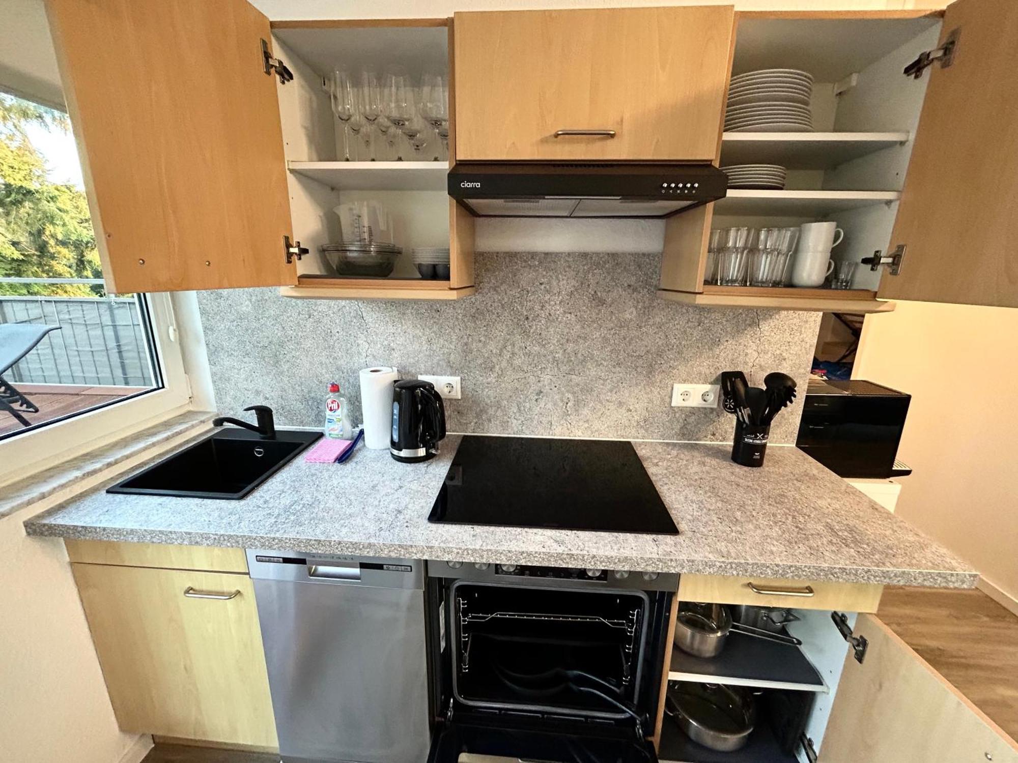 Lgh-Moderne, Ruhige Wohnung, Naehe Zum Flughafen Und Autobahn, 24H-Self-Check-In, Vollausgestattet, Disneyplus, Waschmaschine Langenhagen  Esterno foto