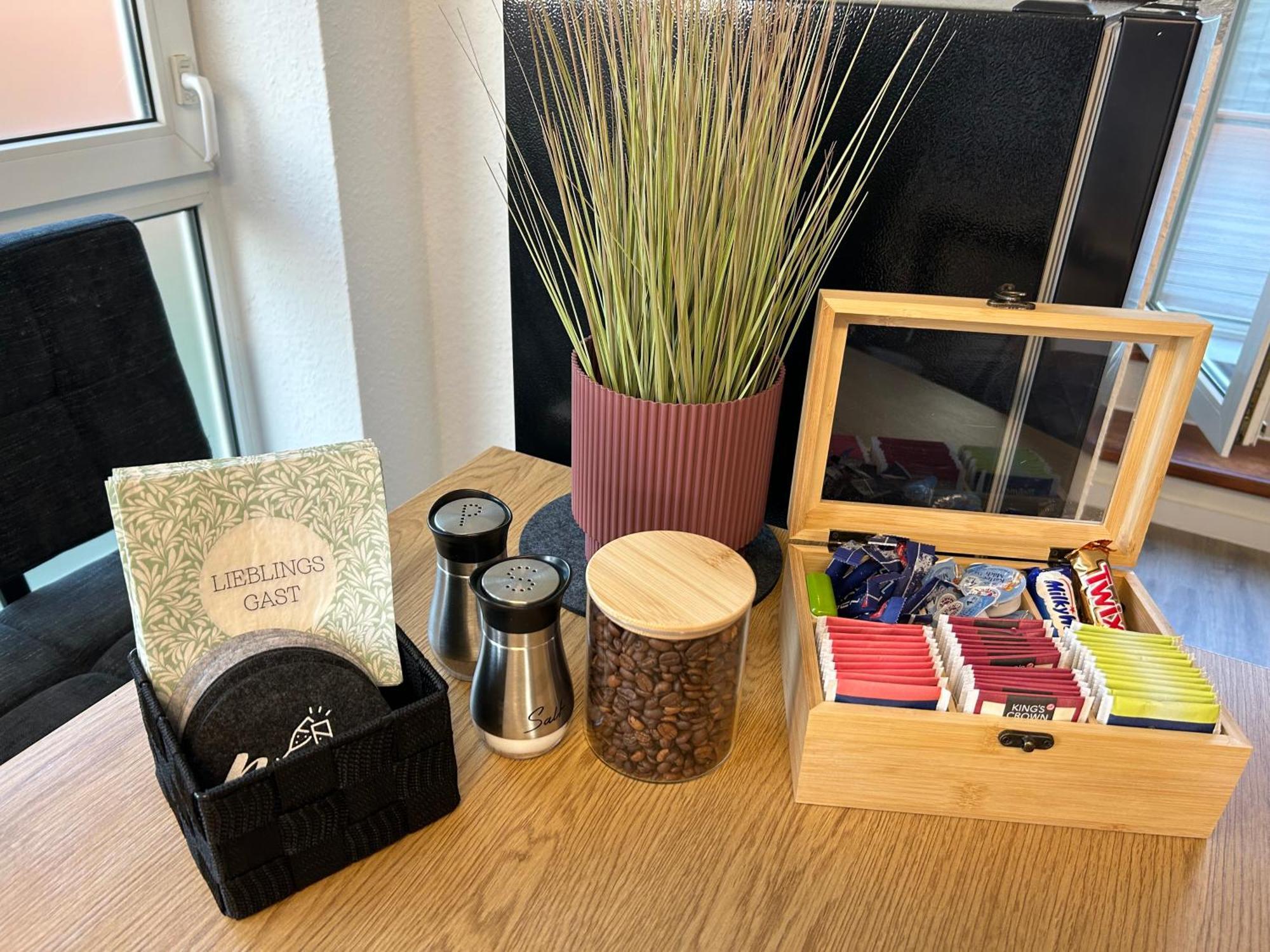 Lgh-Moderne, Ruhige Wohnung, Naehe Zum Flughafen Und Autobahn, 24H-Self-Check-In, Vollausgestattet, Disneyplus, Waschmaschine Langenhagen  Esterno foto